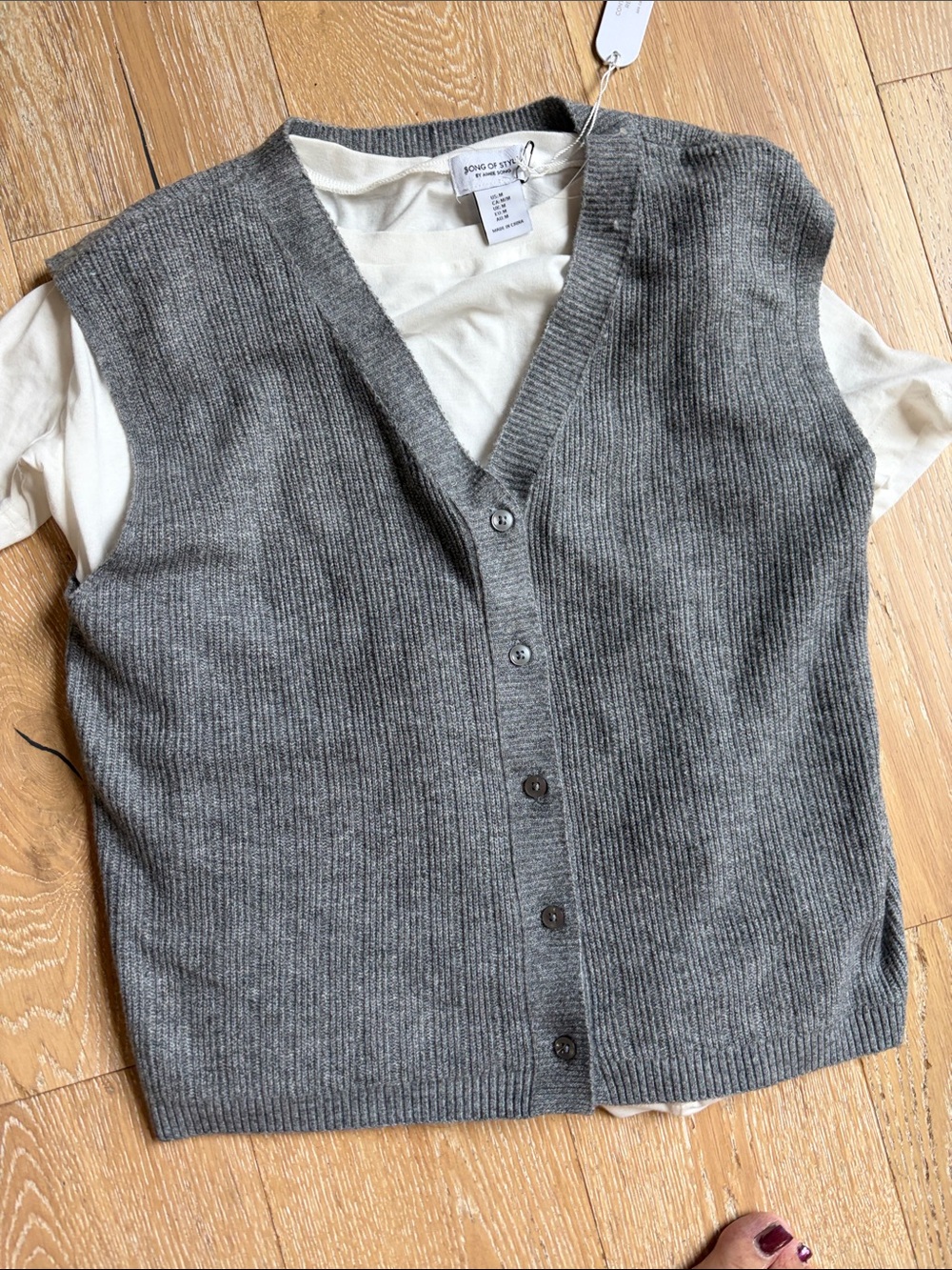 Grey Ribbed V-Neck Button Sweater Vest -  Size Medium - Picture 3 of 5